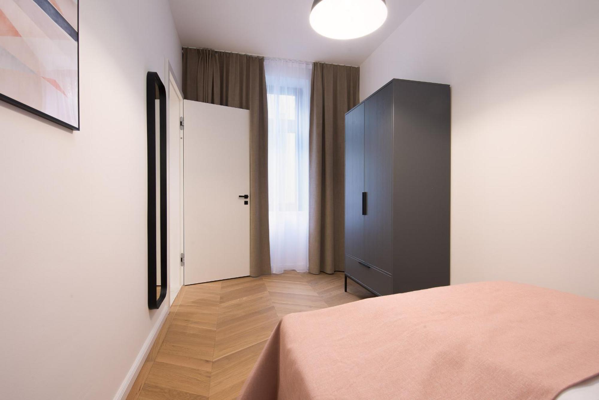 Limehome Vienna Karajangasse Bilik gambar